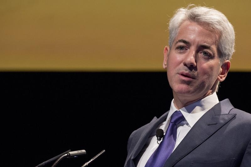 FILE - William Ackman, founder and CEO of hedge fund Pershing Square Capital Management, speaks during the Sohn Investment Conference in New York May 4, 2015. REUTERS/Brendan McDermid