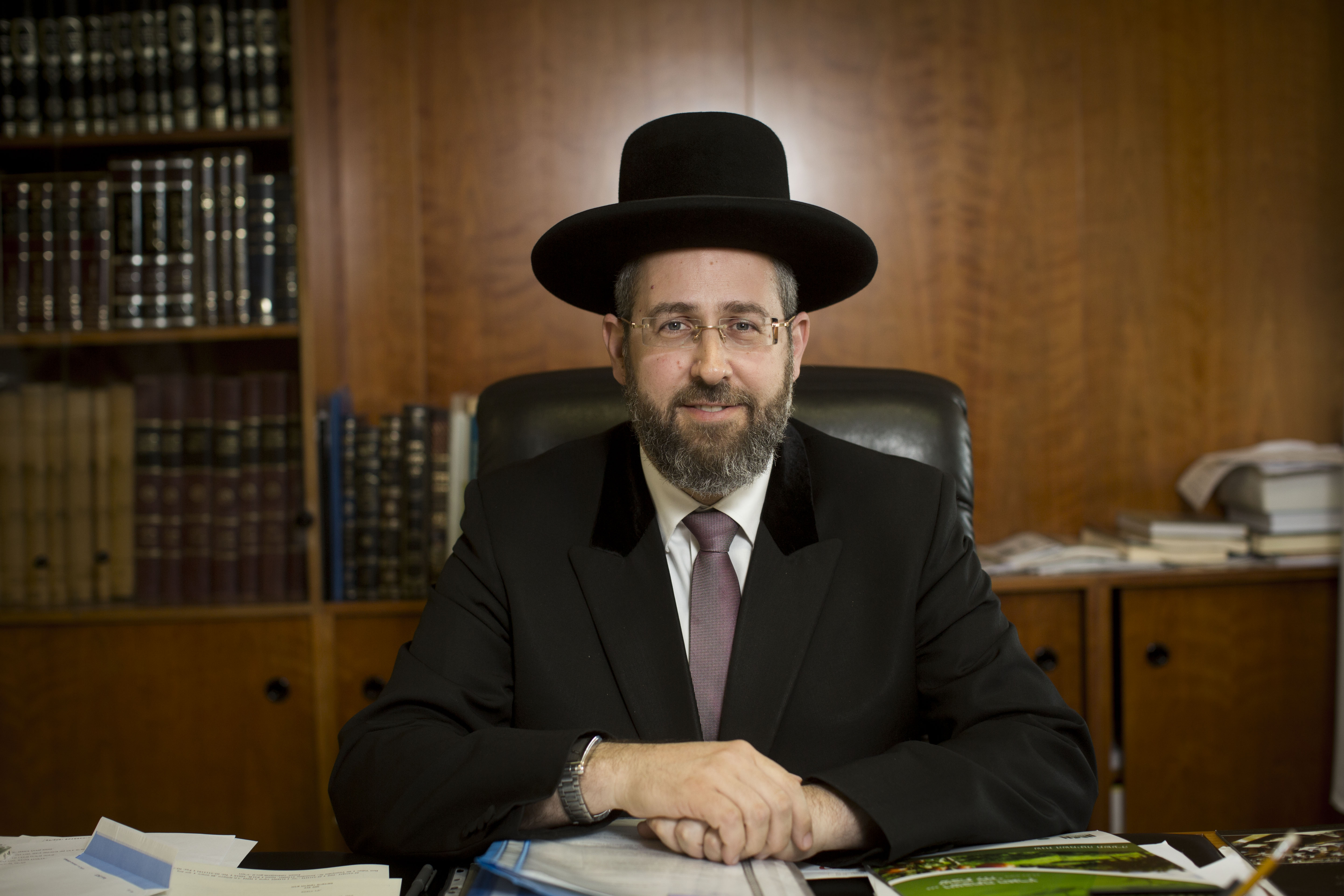 FILE - Chief Ashkenazi Rabbi David Lau pose for a picture at his office in Jerusalem on September 17, 2014. (Yonatan Sindel/Flash90)