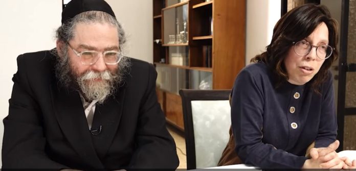 Judge Rules That Two Gur Sisters Who Left Parents Home Will Stay With ‘Neutral’ Chasidic Family