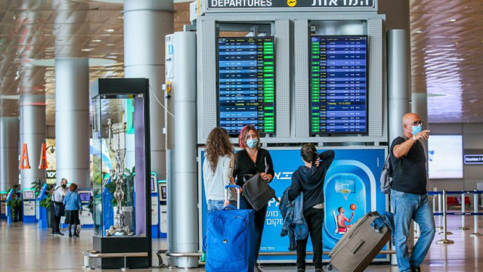 The departures hall at Ben-Gurion International Airport on Dec. 14, 2020 (Photo by Yossi Aloni/Flash90)