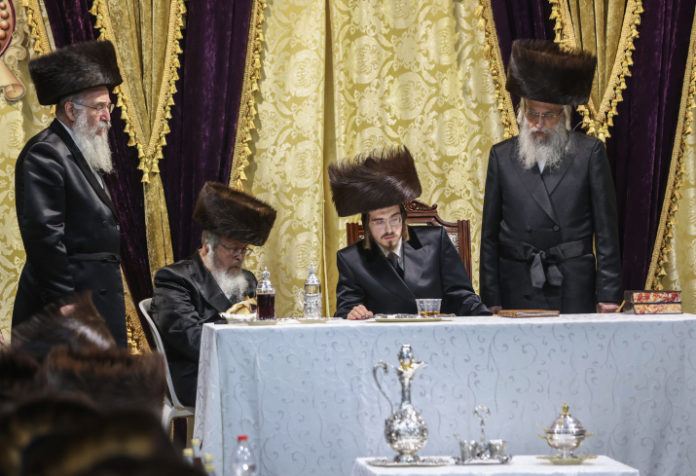 Fictitious Wedding Without Bride And Groom Takes Place At Sadigura Shul In Bnei Brak
