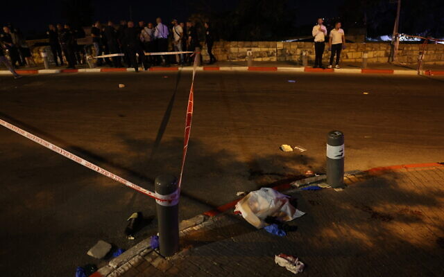 8 Israelis Wounded In Jerusalem Shooting, Satmar Chasidim From NY Amongst Injured