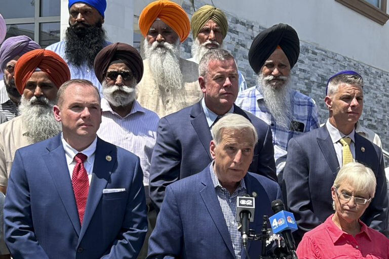 After Refusing to Let Sikh Trooper Grow Beard, New York State Police Accused of Flouting State Law | SOURCE: VINnews