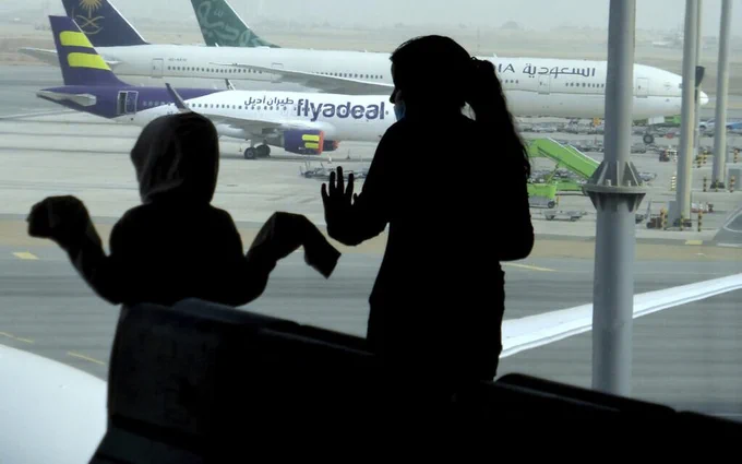 Flight With Over 100 Israelis Makes Emergency Landing in Saudi Arabia | SOURCE: VINnews