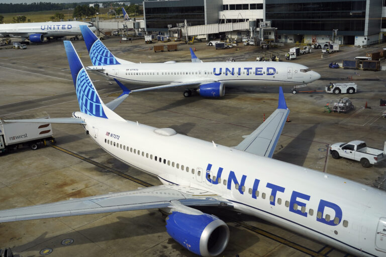 United Airlines Will Make Changes for People With Wheelchairs After a Government Investigation | SOURCE: VINnews