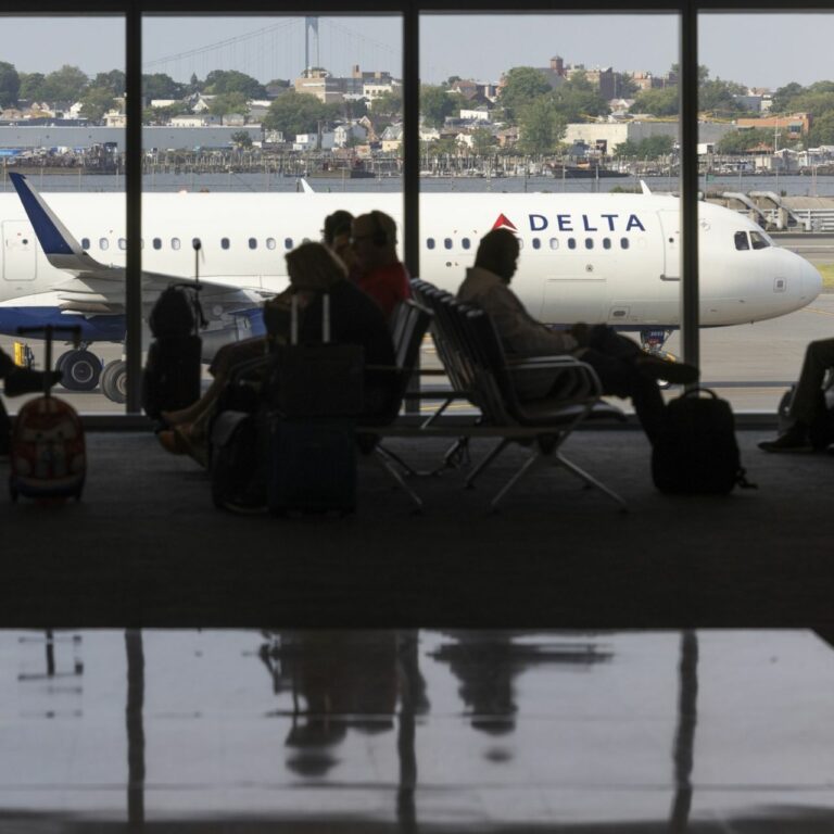 Delta Is Returning to the Gate to Tweak Unpopular Changes in Its Frequent-Flyer Program | SOURCE: VINnews
