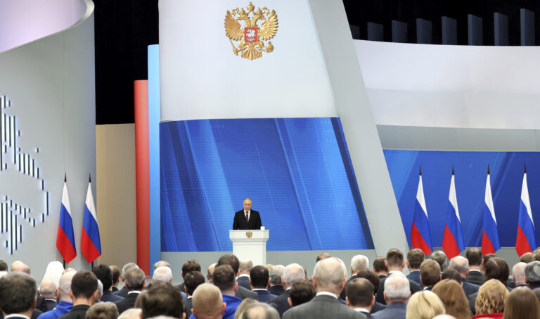Putin Warns That Sending Western Troops to Ukraine Risks a Global Nuclear War | SOURCE: VINnews