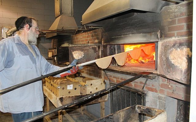 New NY Bill Proposes Exemption For Matzah Bakeries From Emission Regulations | SOURCE: VINnews