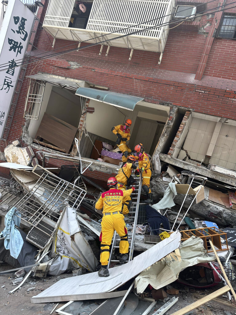 Strongest Earthquake In 25 Years Rocks Taiwan, Killing 9 People - VINnews