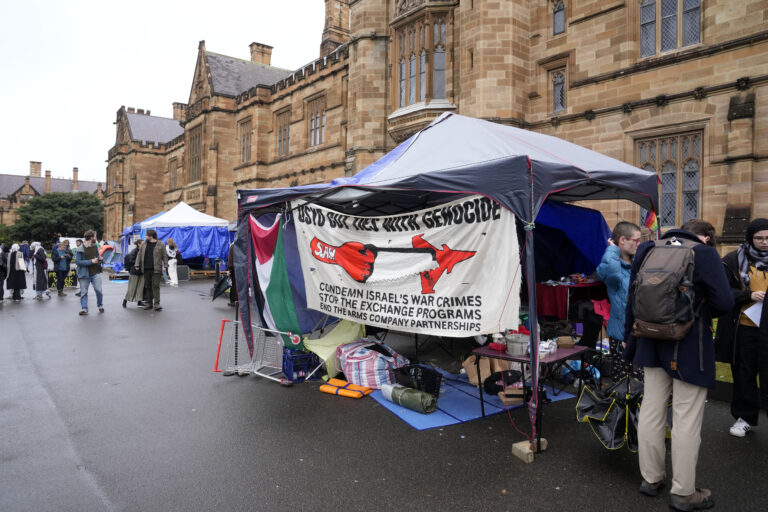 Pro-palestinian Protesters Set up Encampments at Universities in Australia | SOURCE: VINnews