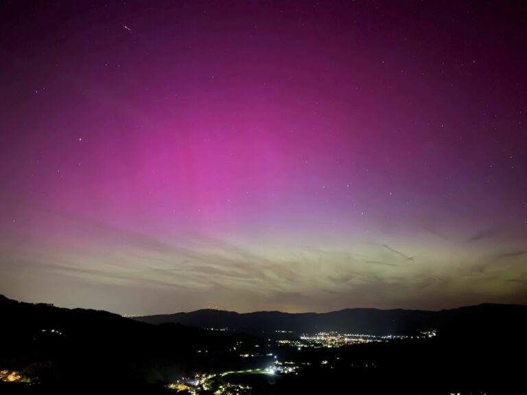 Strong Solar Storm Hits Earth, Could Disrupt Communications and Produce Northern Lights in Us | SOURCE: VINnews