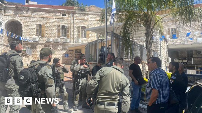 Israel Raids Nazareth Offices of Al Jazeera | SOURCE: VINnews