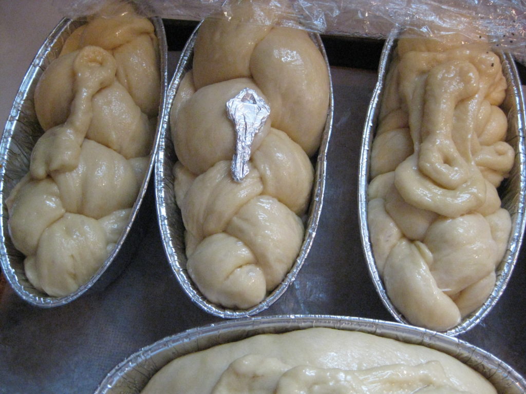 Schlissel Challah: The Key to Opening the Gates of Heaven