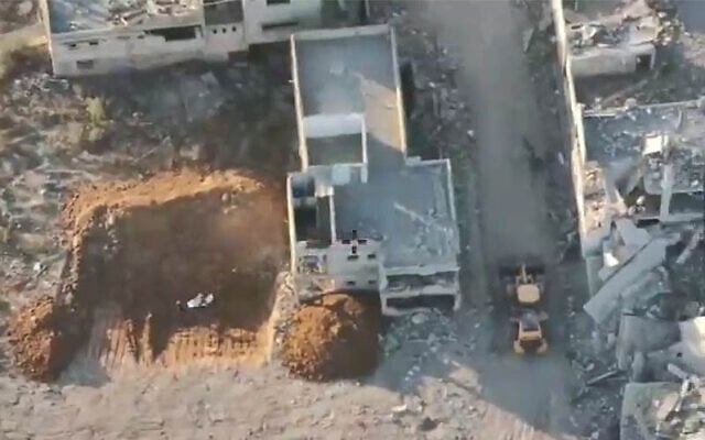 vlcsnap-2025-10-28-15h33m58s389-copy-1-640x400