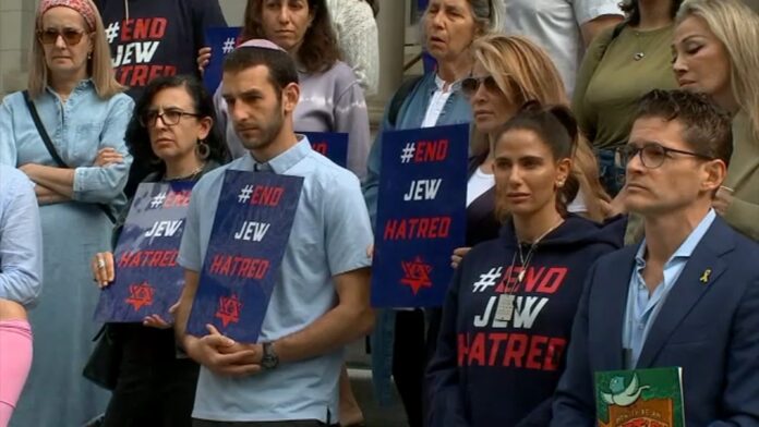 14891370_0523034-wabc-endjewhatred-img