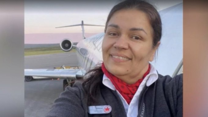 Daughter says flight attendant ejected in crash survives with broken leg