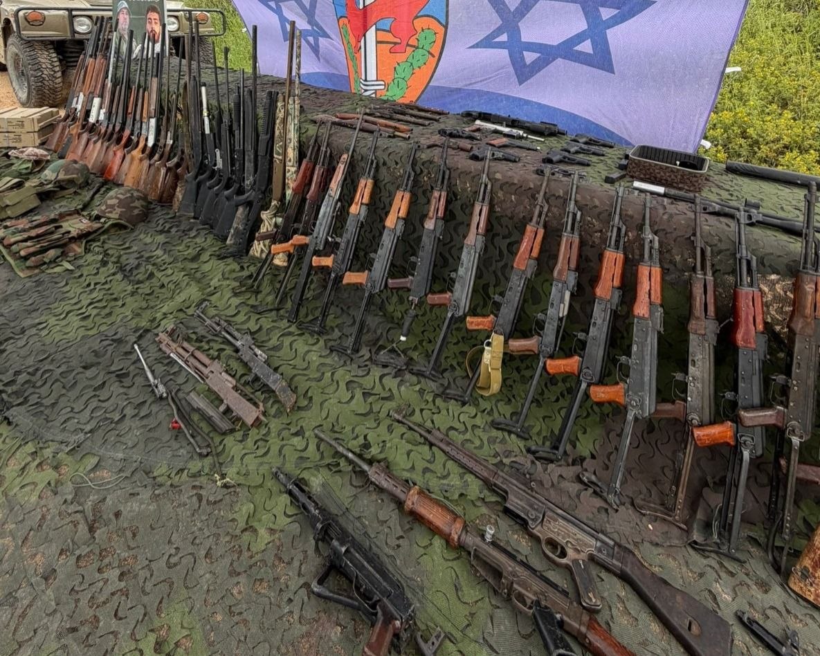 Weapons the IDF says were seized from the Bint Jbeil Governmental Hospital.