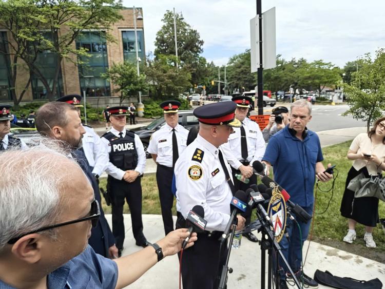 Police Officer in Toronto Killed in Shooting Linked to Investigation of a US...