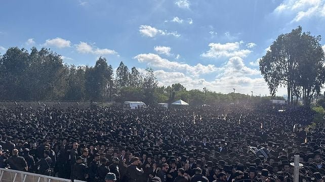 Charedi Convoy From 19 Locations To Military Jail Set To Jam Israel’s Highways...