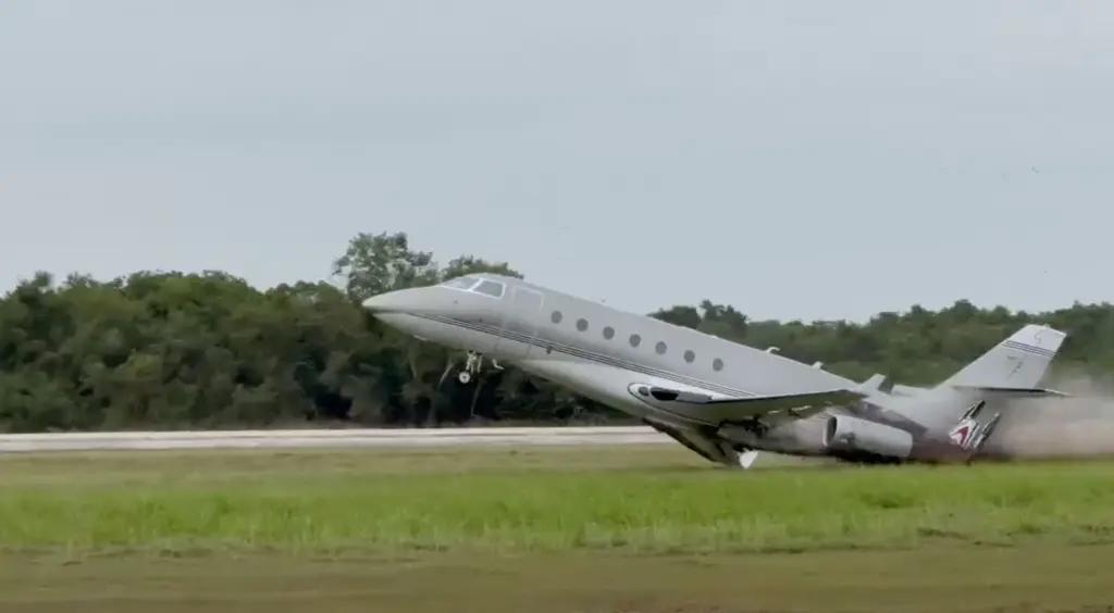 2 US Pilots Die After Plane Crashes in the Dominican Republic