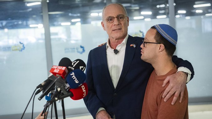 Israeli Ambassador Blasts Mamdani From Son’s Bedside as Son Remains on Life...