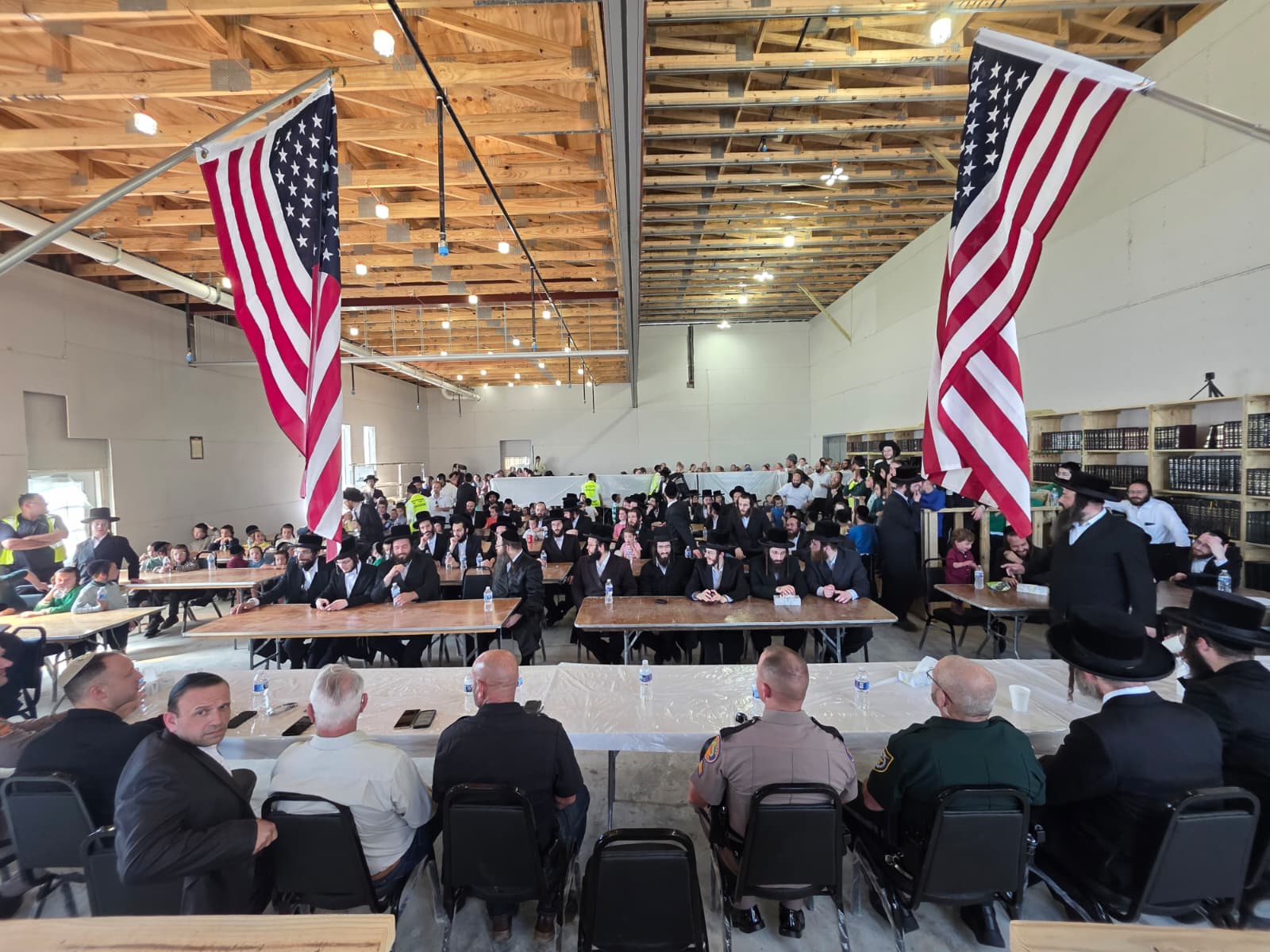 Florida Officials Visit Newly Established Jewish Community After ...
